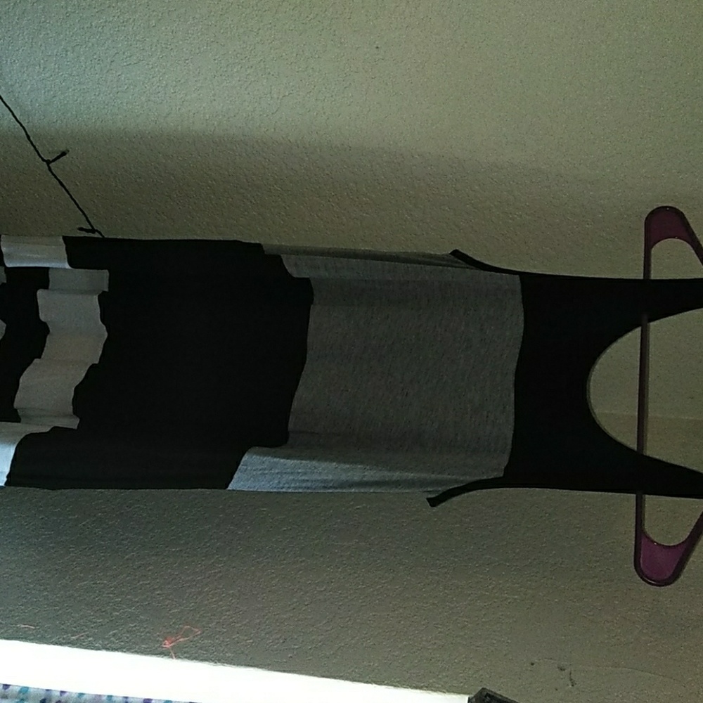 Vera Wang women's dress